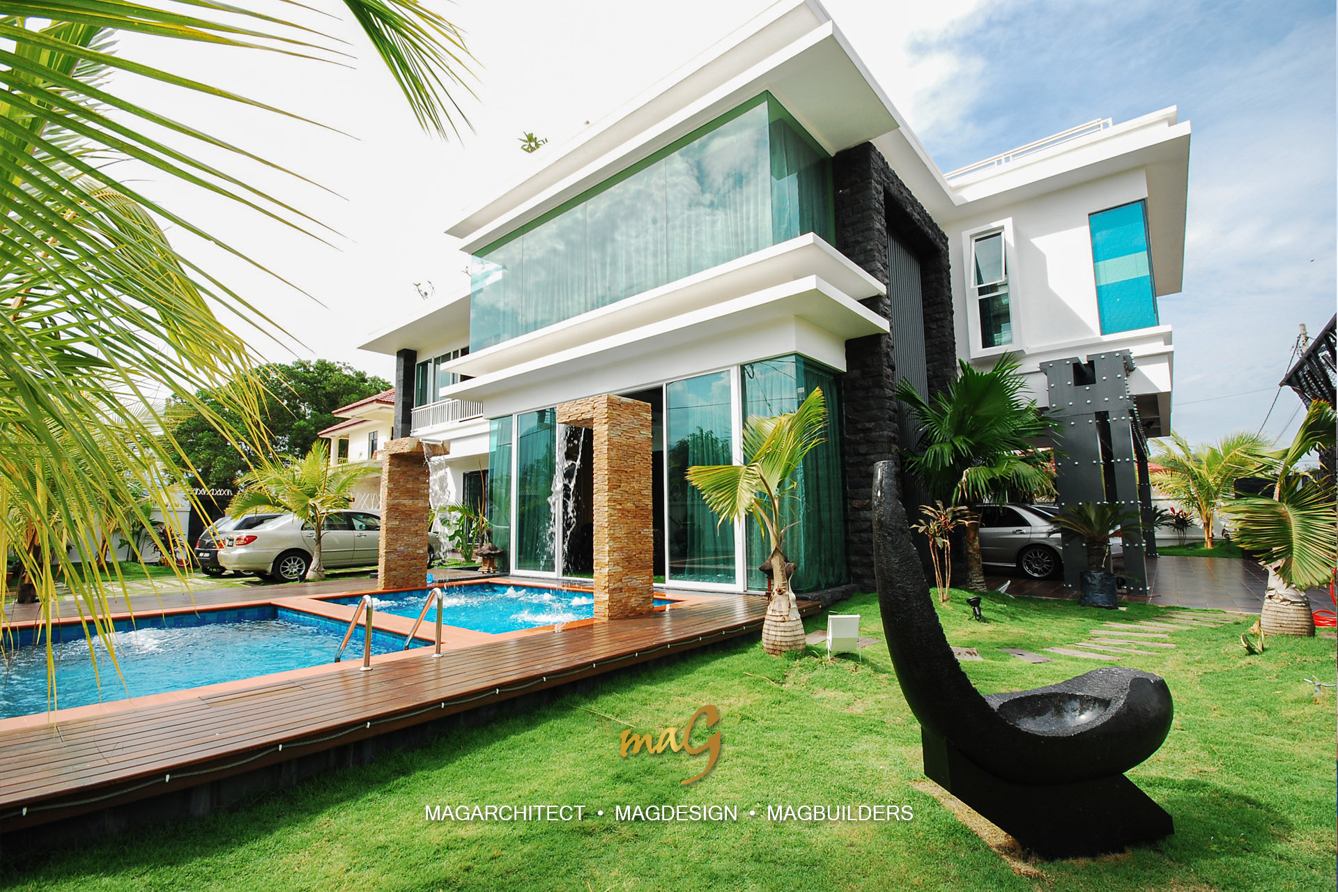Completed modern bungalow with pool in Karak by MAG
