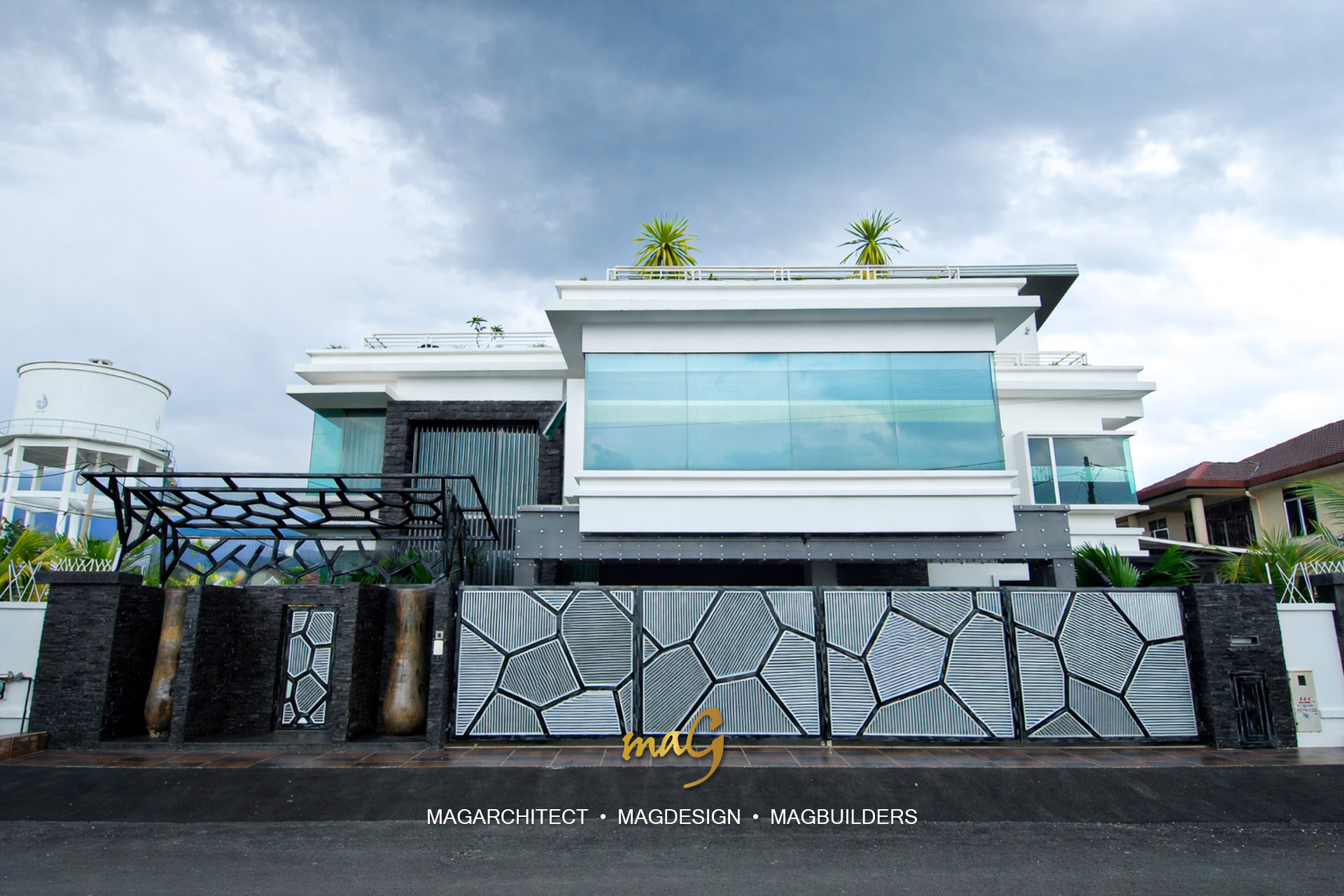Karak residence completed after major renovation, front view